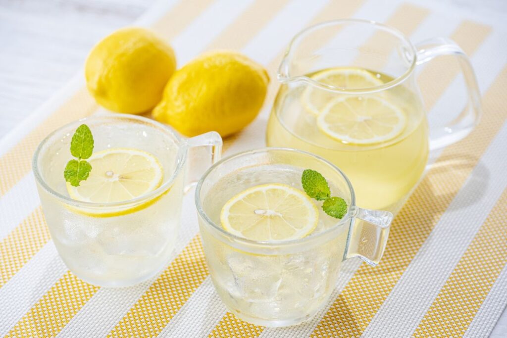 レモン水とは？特徴と人気の理由