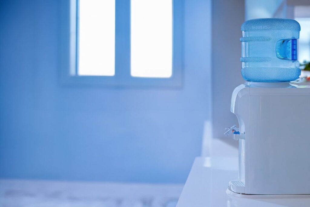 ボトル型ウォーターサーバーの構造とタイプごとの違い