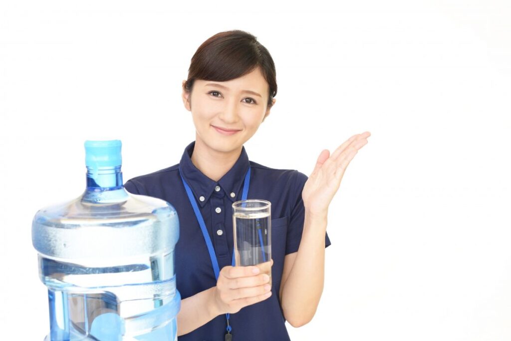 多くのスーパーで提供される無料の水とは？