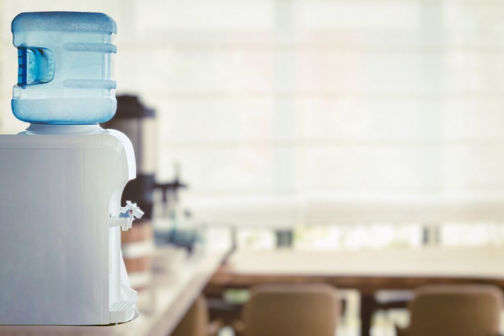 収納前に知っておきたいウォーターサーバーのボトルの種類